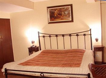 Hotel Emerald Heights Mussoorie Exterior photo